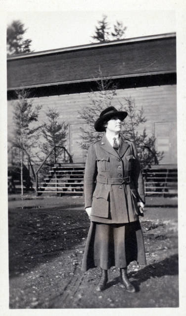 Elizabeth Jane Herrington Irwin is pictured in 1918.