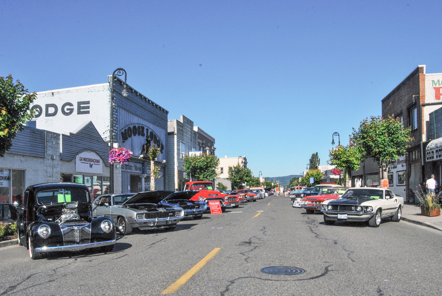 Bright classic cars are shown off during the 2019 Planters Days festival.