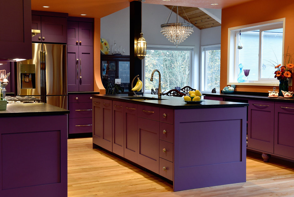 A kitchen with painted cabinets done by Hayes.