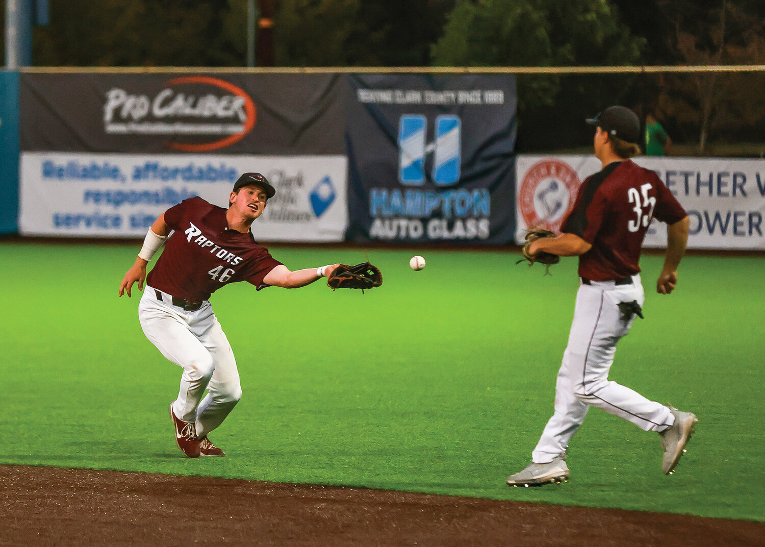Ridgefield Raptor Jackson Nicklaus, of the University of Oklahoma, drops a fly ball that kicked off a Portland Pickles’ comeback in the seventh inning of the West Coast League playoff game that the Raptors ultimately lost on Wednesday, Aug. 9.